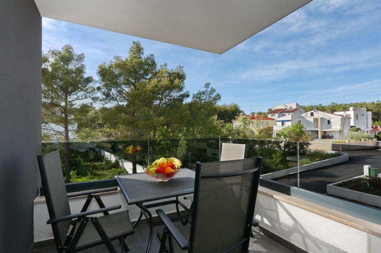 Villa Ankora 1 With Heated Pool 비오그라드나모루 외부 사진